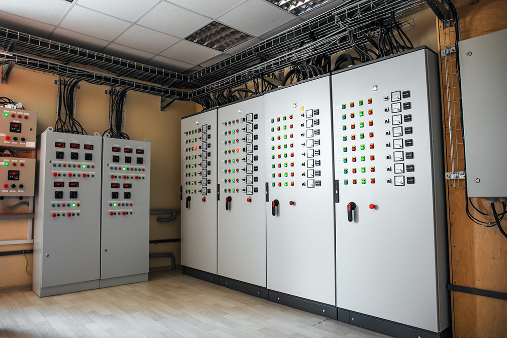 Schalt&shy;anlagen&shy;bau bei Elektro Everding in Winnenden