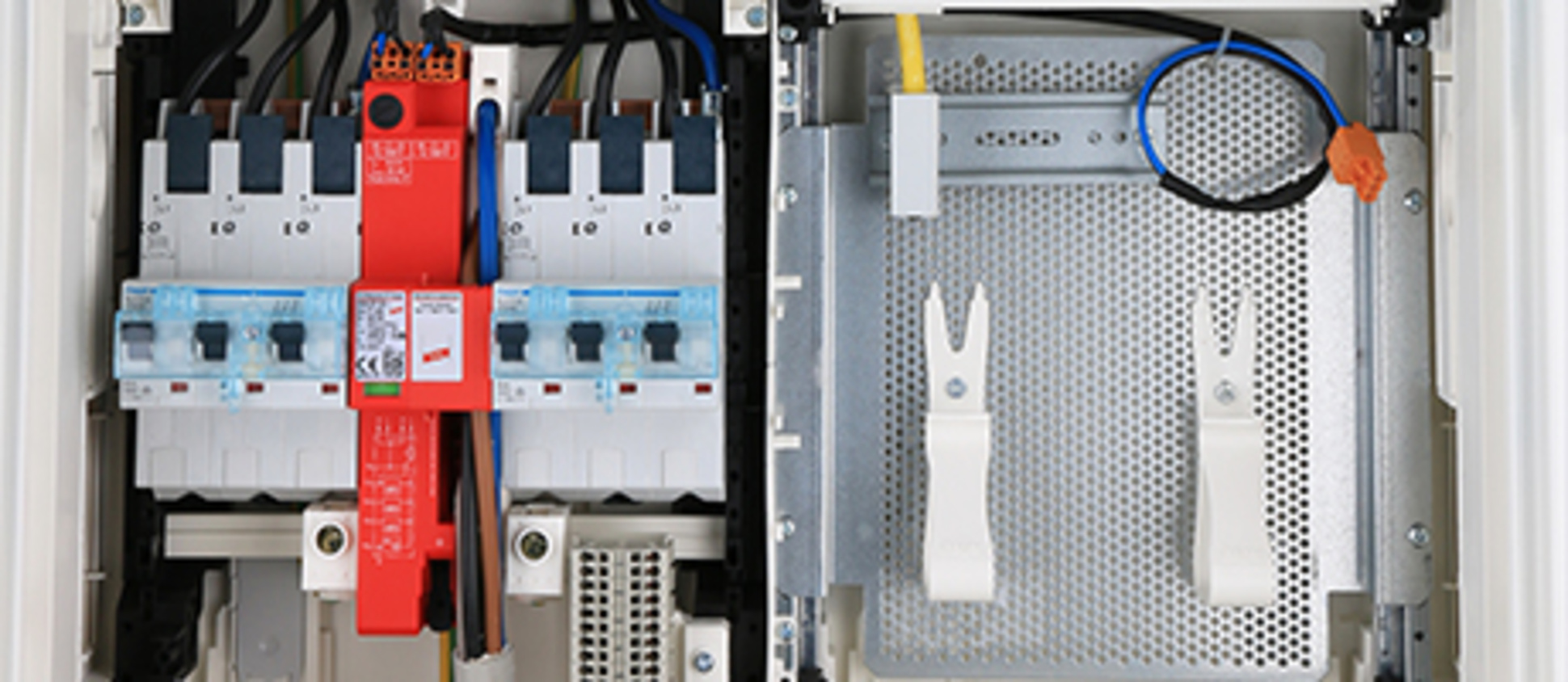 Hausanschluss, Zähler und Unterverteiler bei Elektro Everding in Winnenden