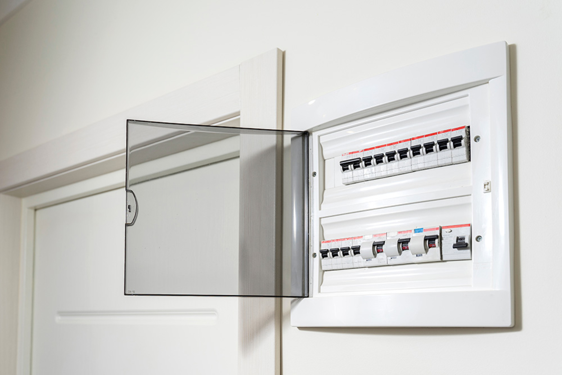 Über&shy;spannungs&shy;schutz bei Elektro Everding in Winnenden