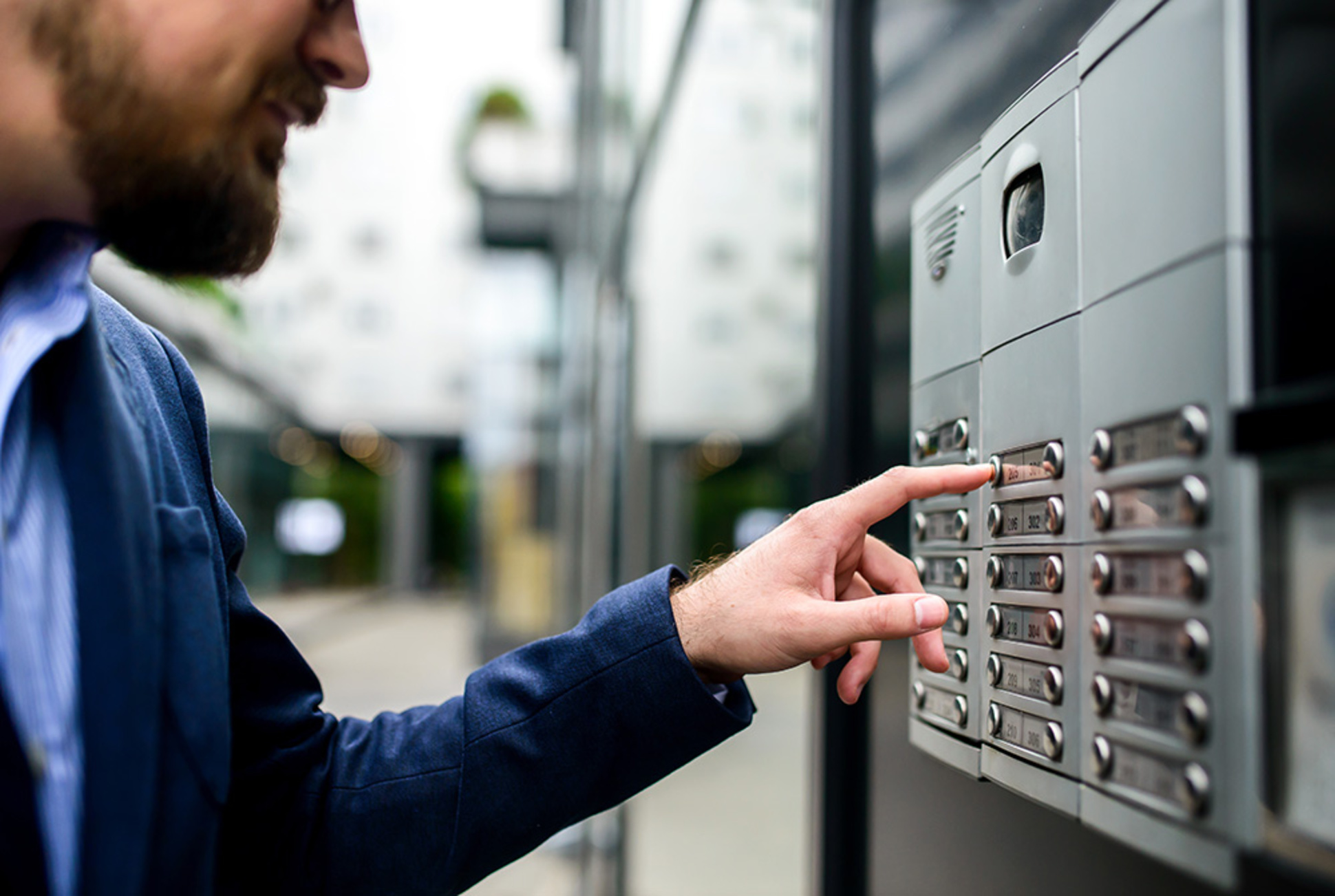 Sprech&shy;anlagen bei Elektro Everding in Winnenden
