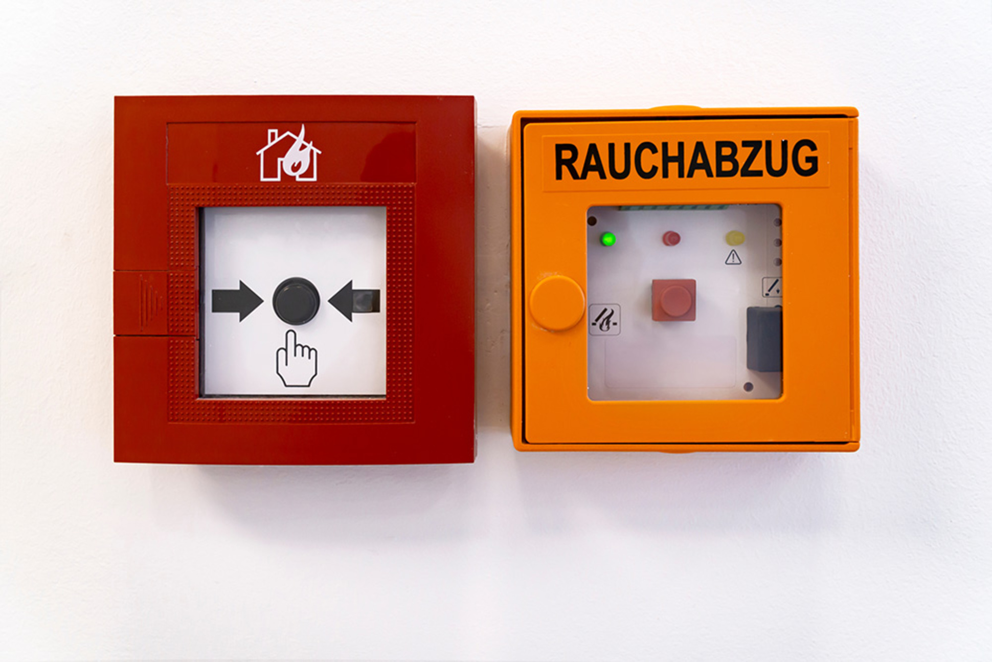 Rauchwärme&shy;abzug bei Elektro Everding in Winnenden